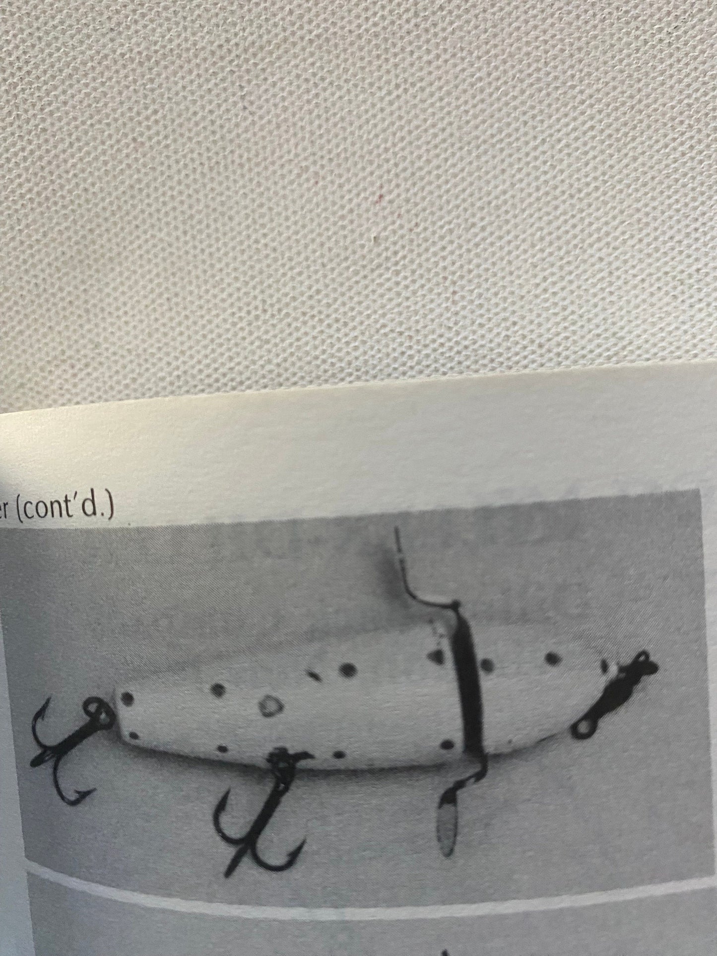 Vintage Fishing Lures & Tackle Book: Identification and Value Guide