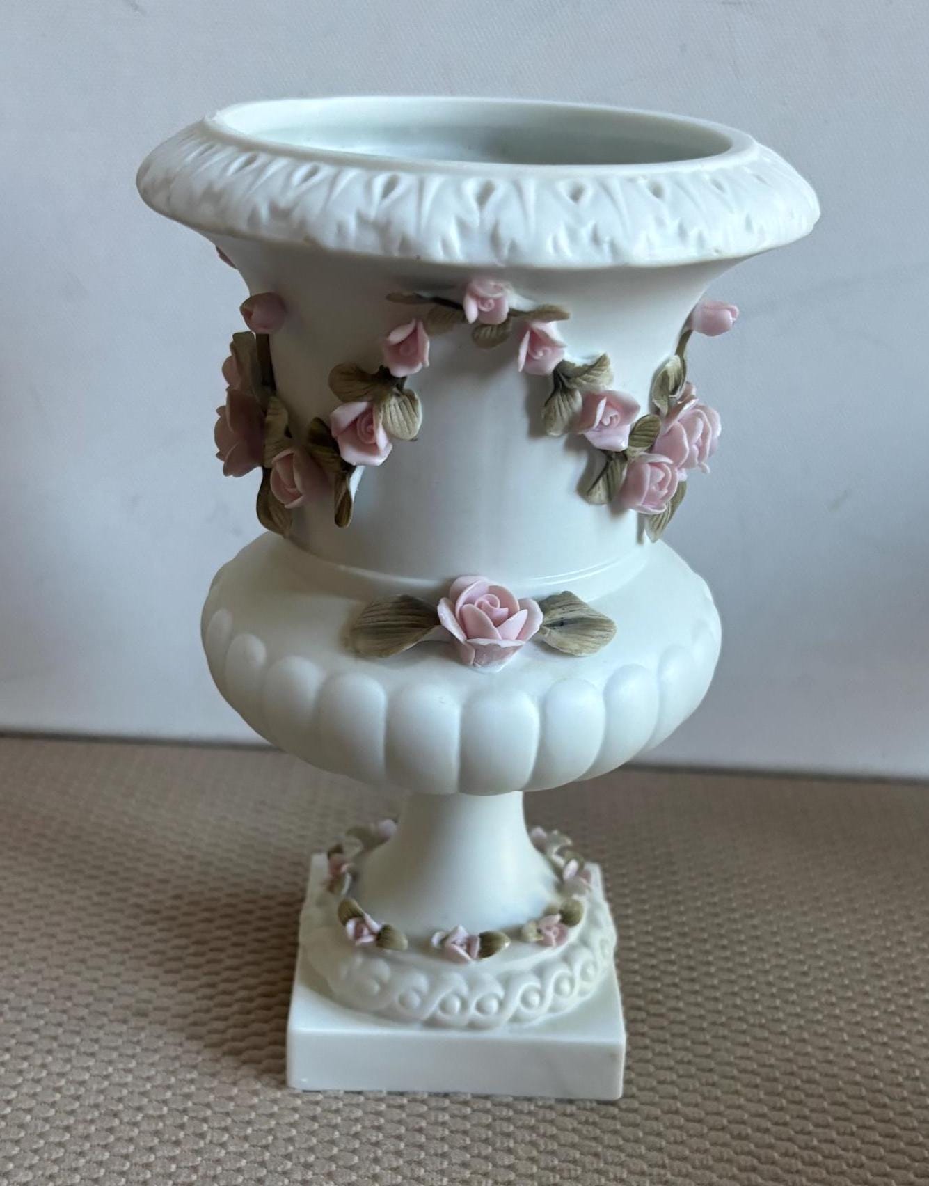 Vintage Lefton Hand Vase Planter Painted Porcelain Vase Figurines Japanese Lover Antiques and Vintage
