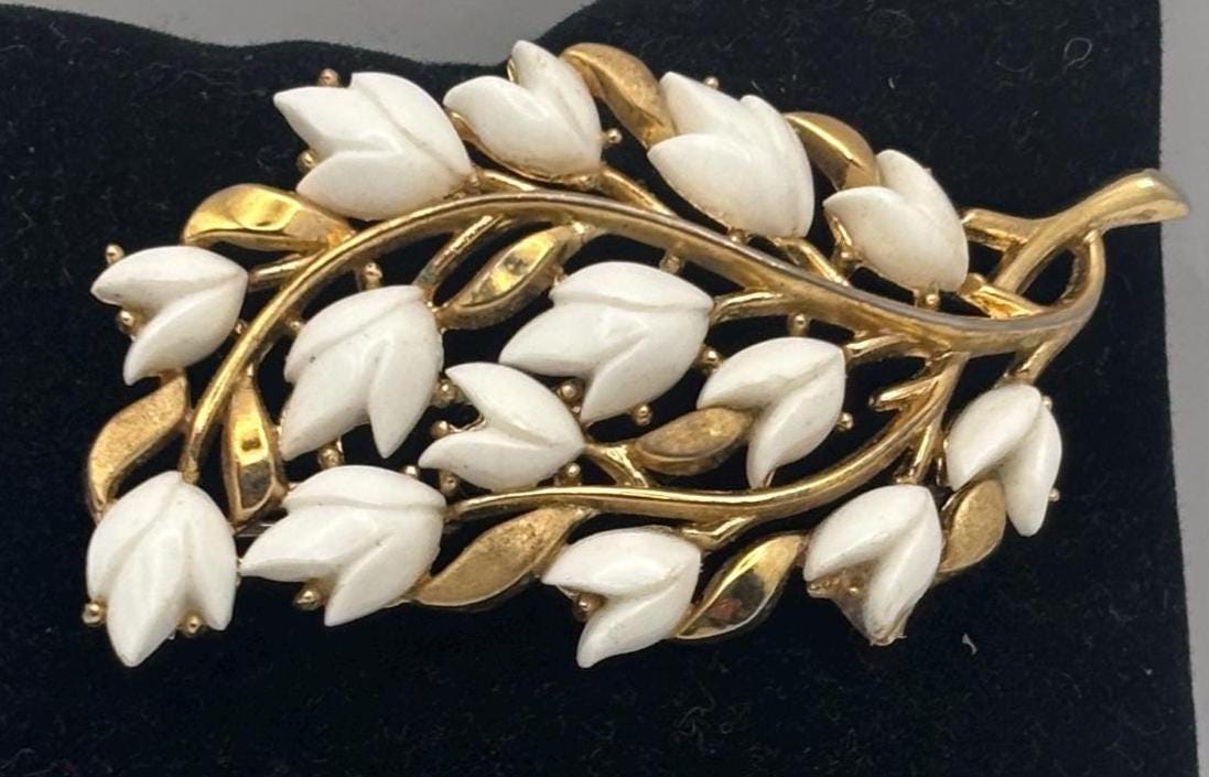 Crown Trifari Tulip Flower Brooch, by Alfred Phillipe