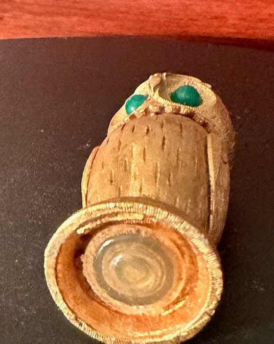 Vintage Florenza Gold Owl with Green Jade Eyes Figurine, Golden Green Eyed Owl, Lover Antiques and Vintage