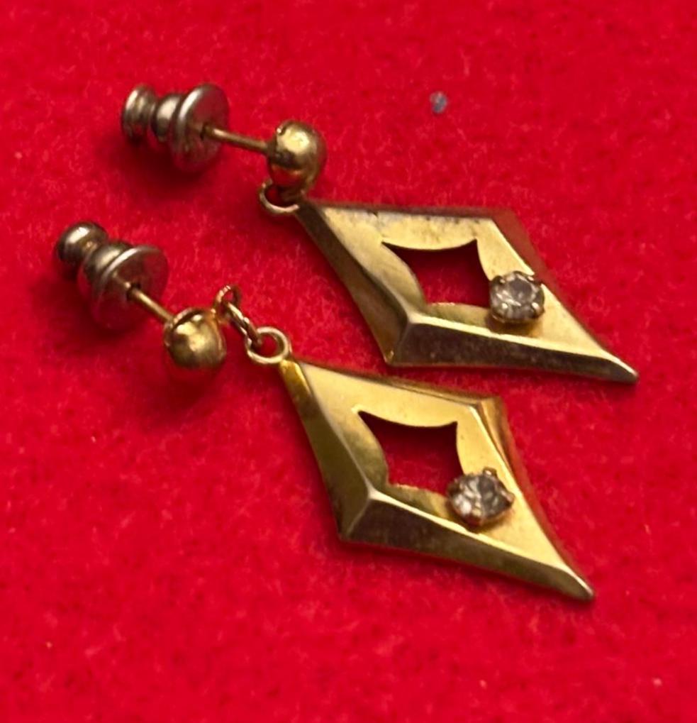 Vintage Diamond Shaped Gold Earrings, Lover Antiques and Vintage