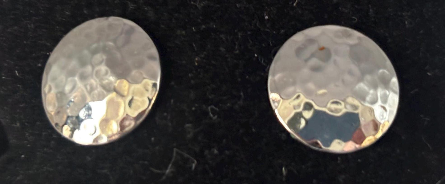 Vintage Sterling Silver Round Hammered Earrings Lover Antiques and Vintage