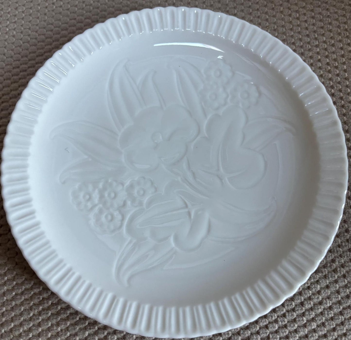Vintage Shelledge White Dessert Plate with Narrow Flutes Edging Syracuse China Lover Antiques and Vintage