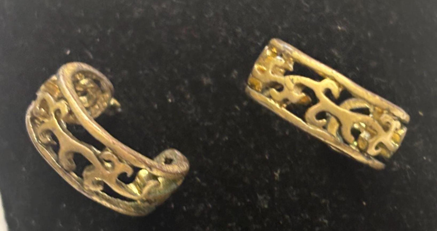 Vintage Gold Filigree Earrings, Lover Antiques and Vintage