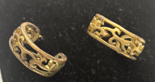 Vintage Gold Filigree Earrings, Lover Antiques and Vintage