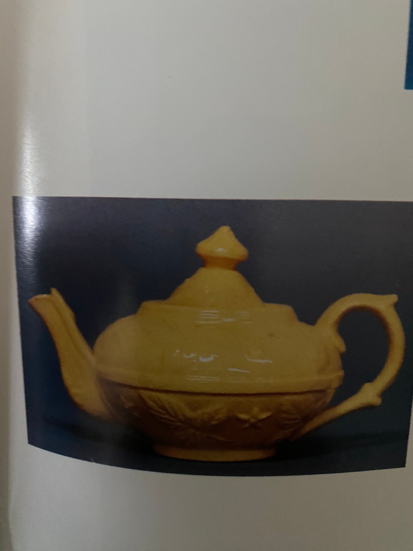 Collecting Yellow Ware: An Identification Guide Book