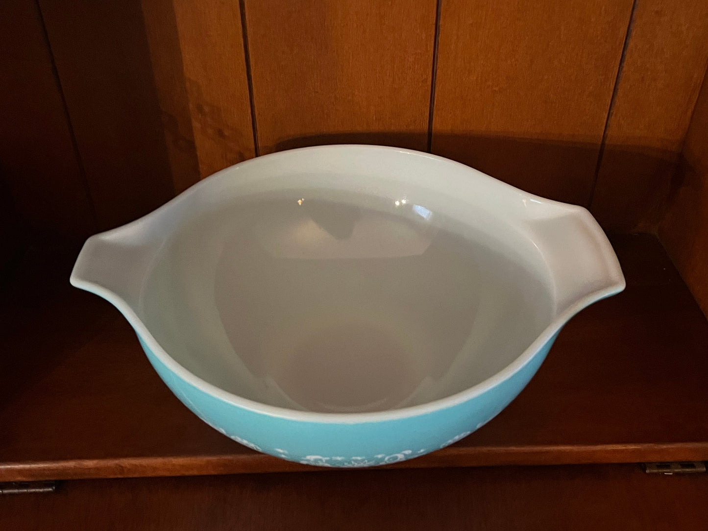 Vintage Pyrex Amish Butterprint Cinderella Bowls: Turquoise & White, Set of 3