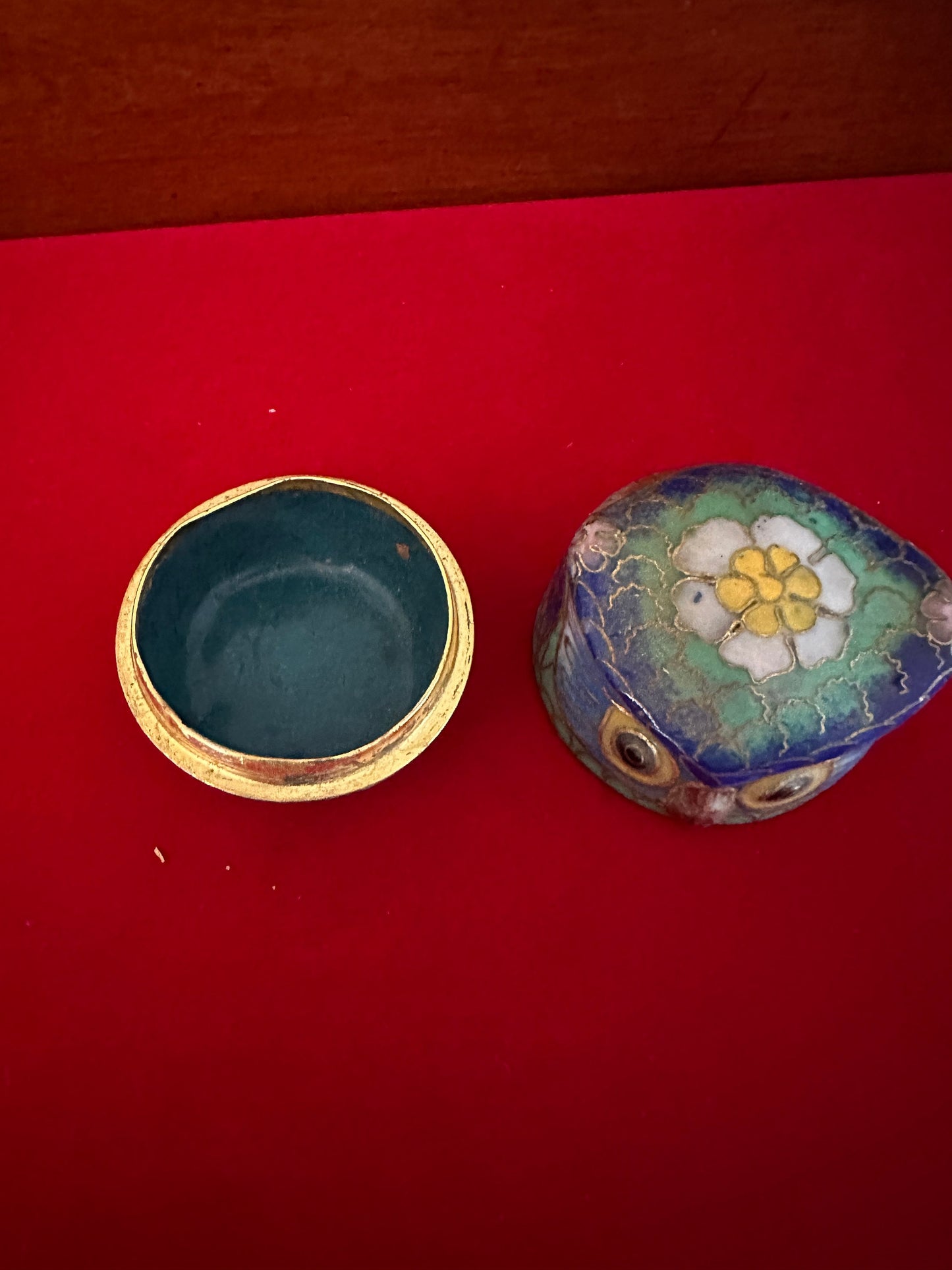 Vintage Cloisonné Owl Trinket Box: Enameled Brass with Flower Design