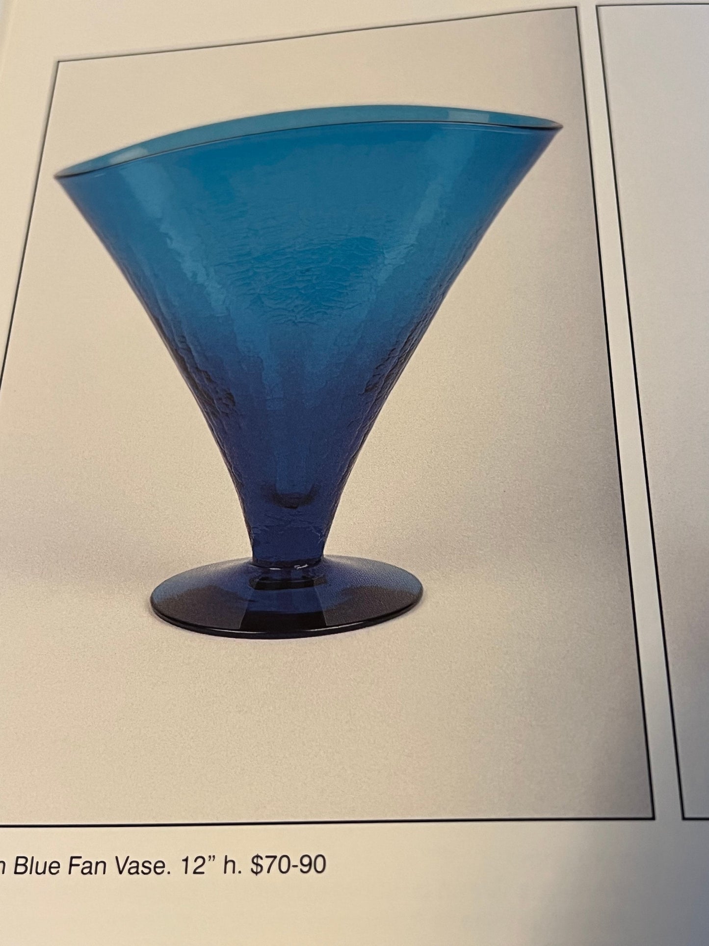 Crackle Glass Book: 1950s-2000 Identification & Value Guide