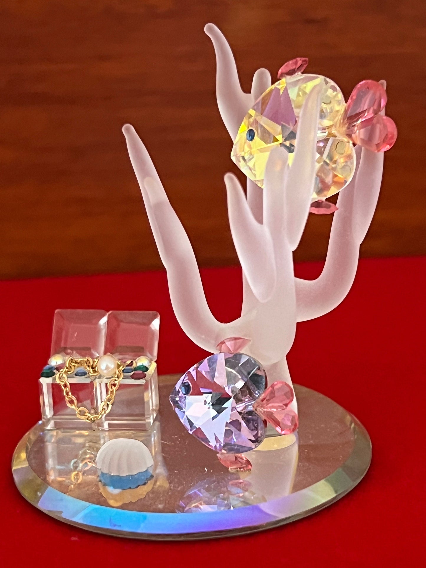 Vintage Crystal Sea Figurine: Fish, Treasure Chest, Lover Antiques