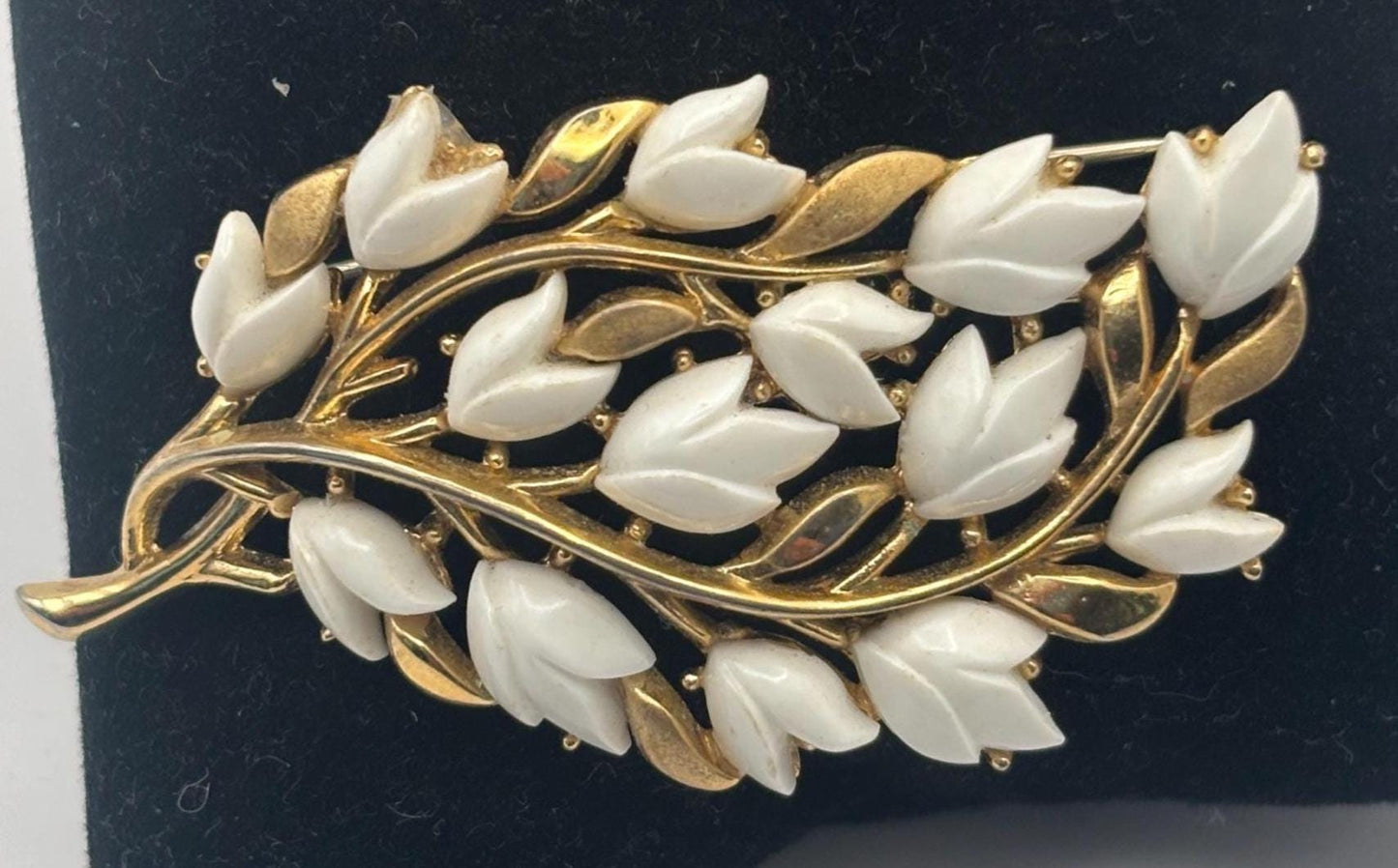 Crown Trifari Tulip Flower Brooch, by Alfred Phillipe