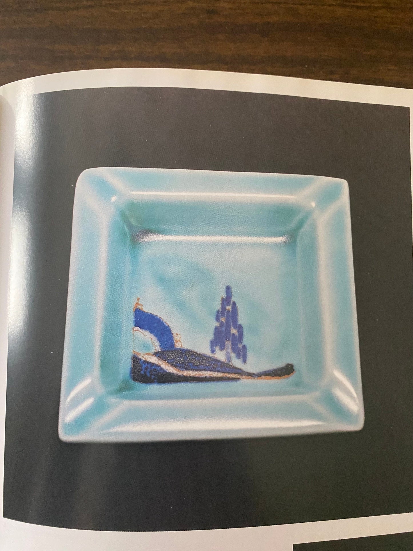 Clarice Cliff & Contemporaries Book: Price Guide
