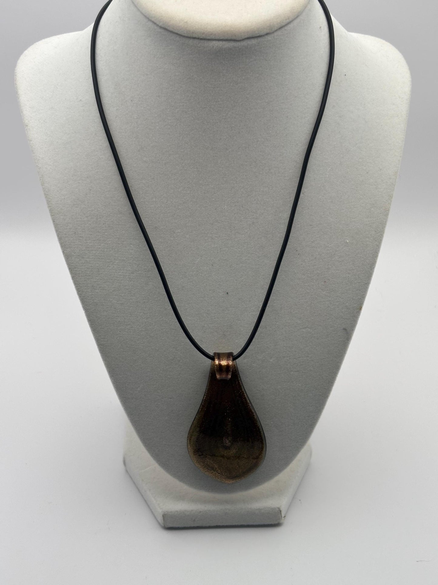 Vintage Murano Glass Pendant Necklace Lover Antiques and Vintage