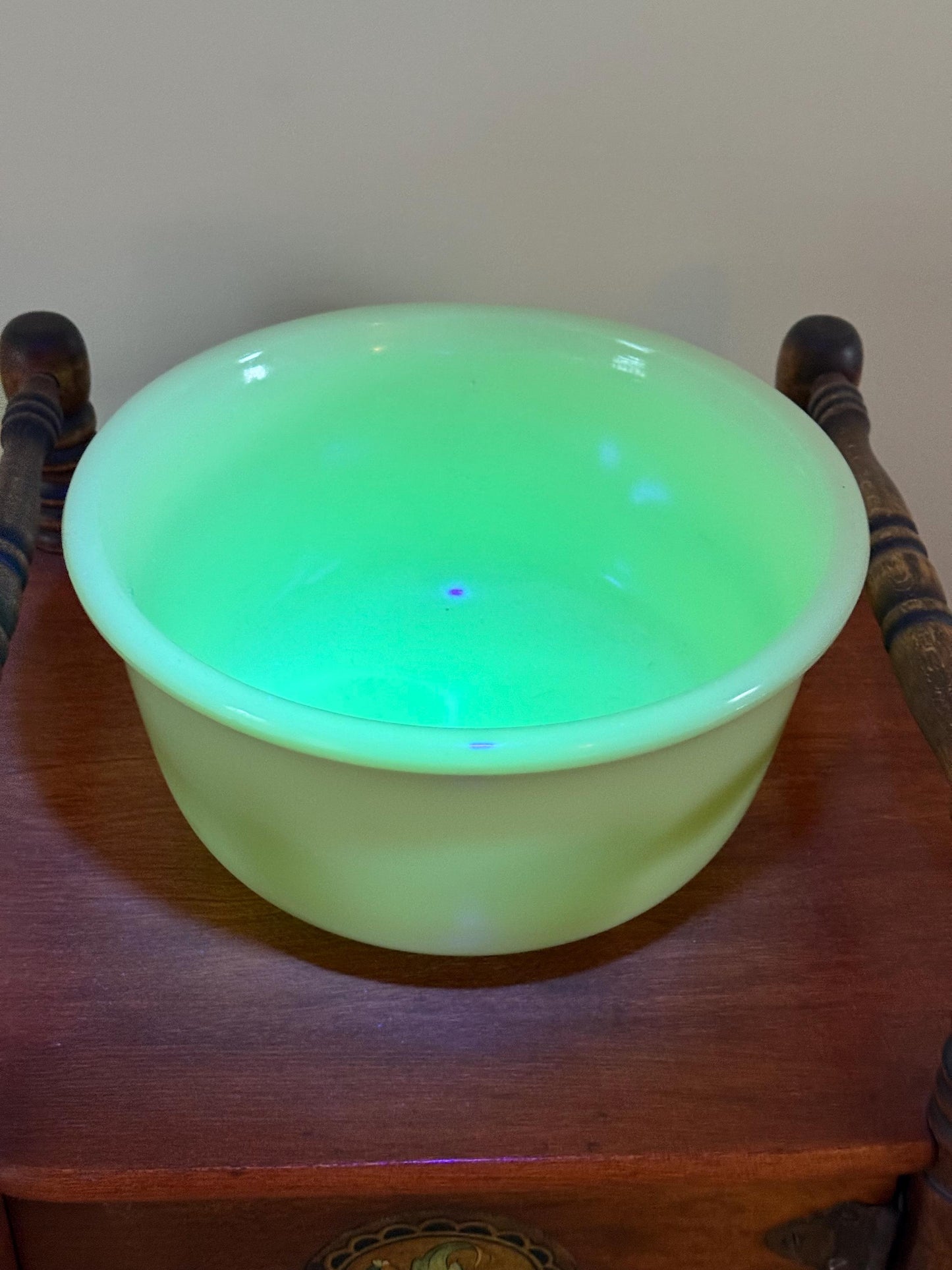 Vintage Uranium Glass Bowl Made by Hamilton Beach Large Glass Bowl That Glows! Lover Antiques and Vintage