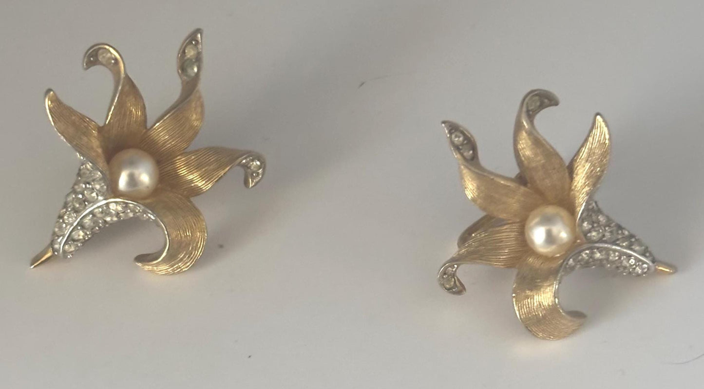 Boucher Gold Lily Earrings with Pearls, Flower Jewelry, Lover Antiques and Vintage