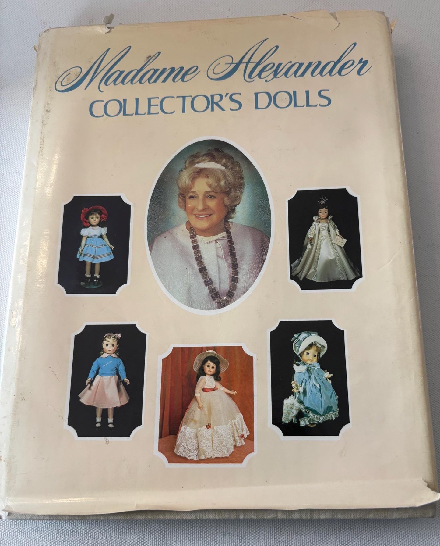 Madame Alexander Collector's Dolls Book, by Patricia R. Smith, Lover Antiques and Vintage