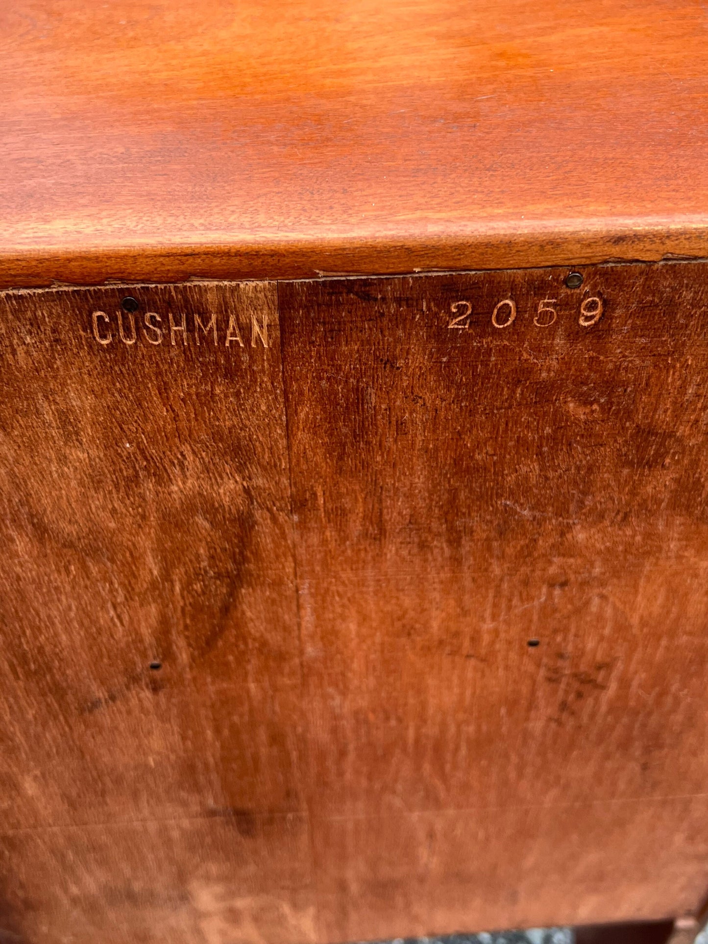 Cushman Colonial Creations Molly Stark Night Table No. 2059 end table side nightstand