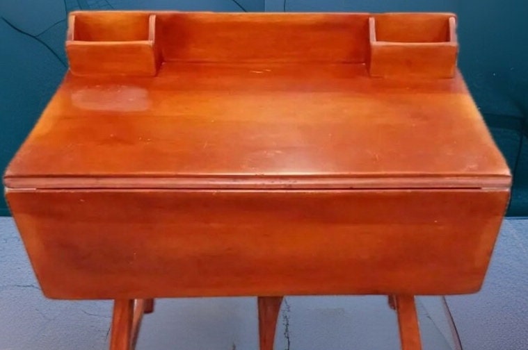 Cushman Colonial Rudder Desk No. 4-112: Vintage Vanity, Butterfly Table