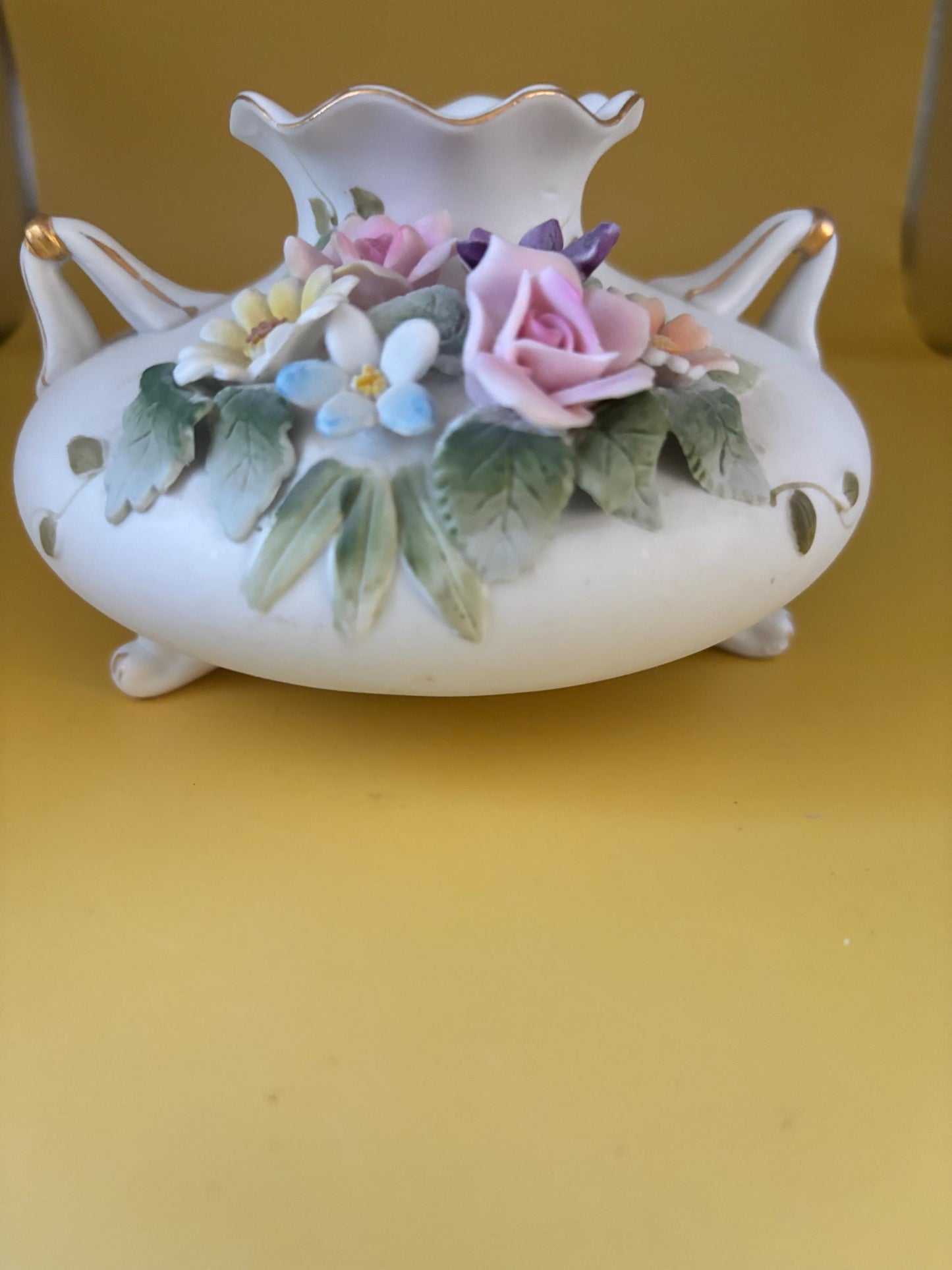 Vintage Lefton Hand Painted Porcelain Vase Capodimonte Style Figurines Japanese Lover Antiques and Vintage