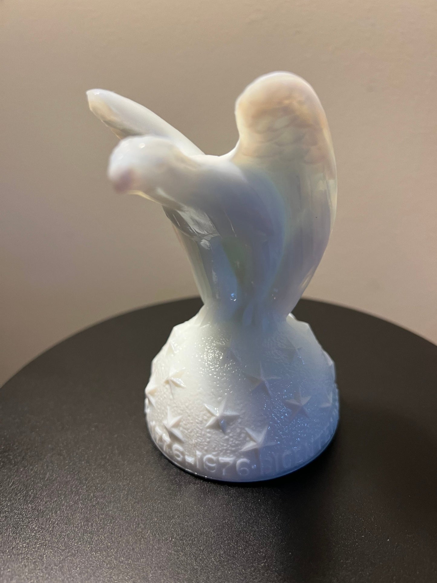 Vintage Summit Art Glass Eagle Figurine: 1776 Bicentennial