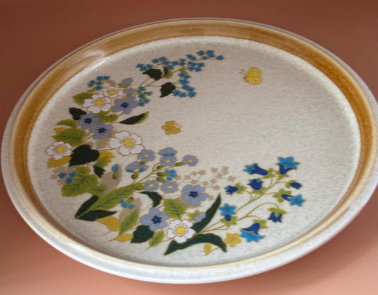Vintage Mikasa Dinner Plate Stone Manor Stoneware F5827 Sweet Briar Blue & White Flowers Lover Antiques and Vintage