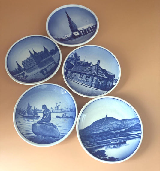 Set of 5 Royal Copenhagen Plaquettes, Collection of Plates, Lover Antiques and Vintage