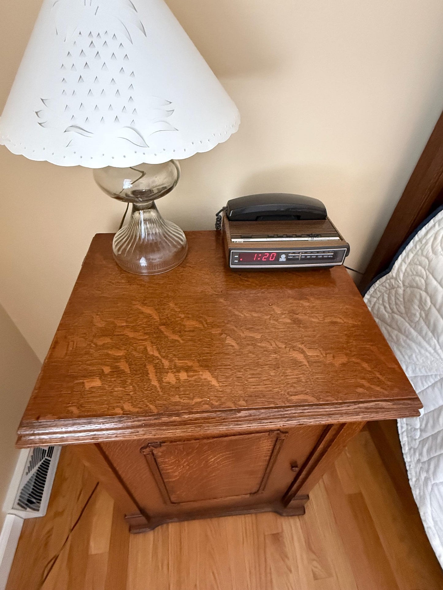Antique Quarter Sawn Oak Cabinet, Lover Antiques and Vintage