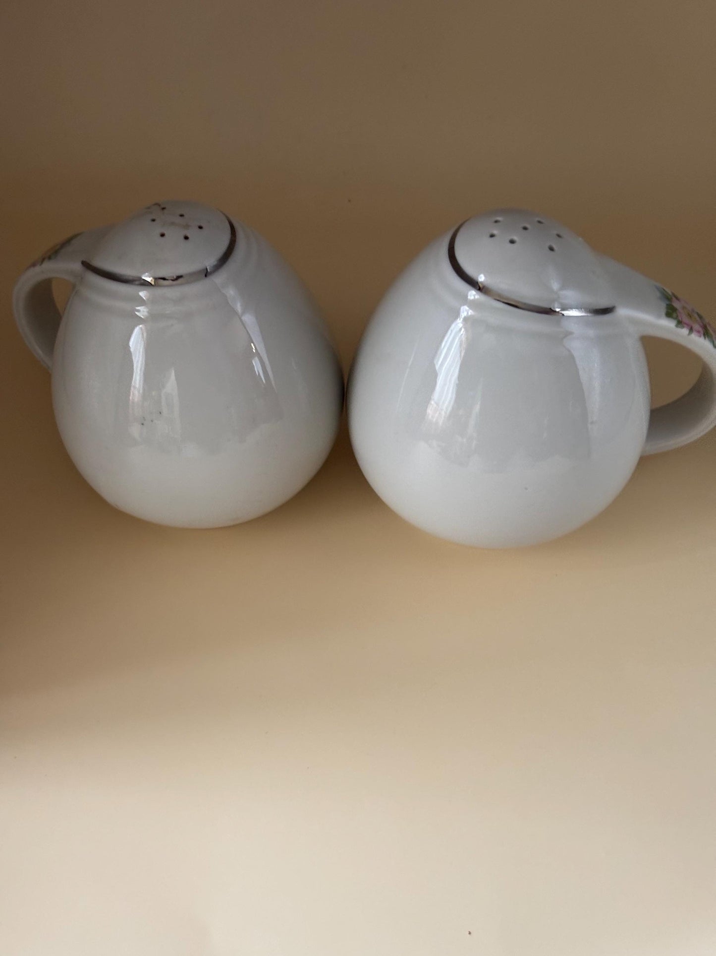Hall China Salt & Pepper Shakers, Rose White Pattern, Porcelain Gift, Lover Antiques and Vintage