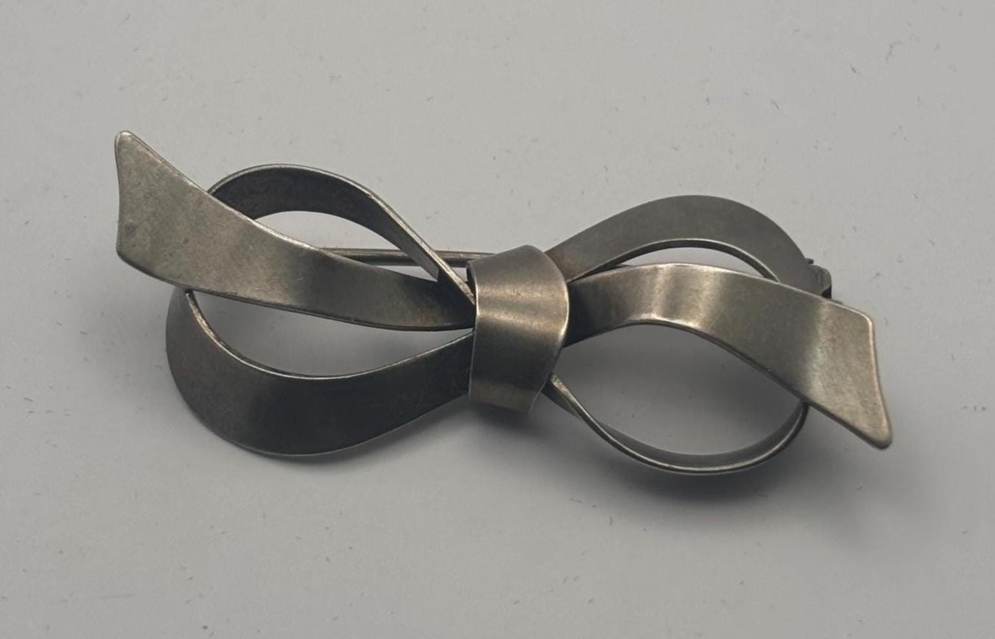 Sterling Silver Bow Brooch, Tied Ribbow Bow Pin, Lover Antiques and Vintage