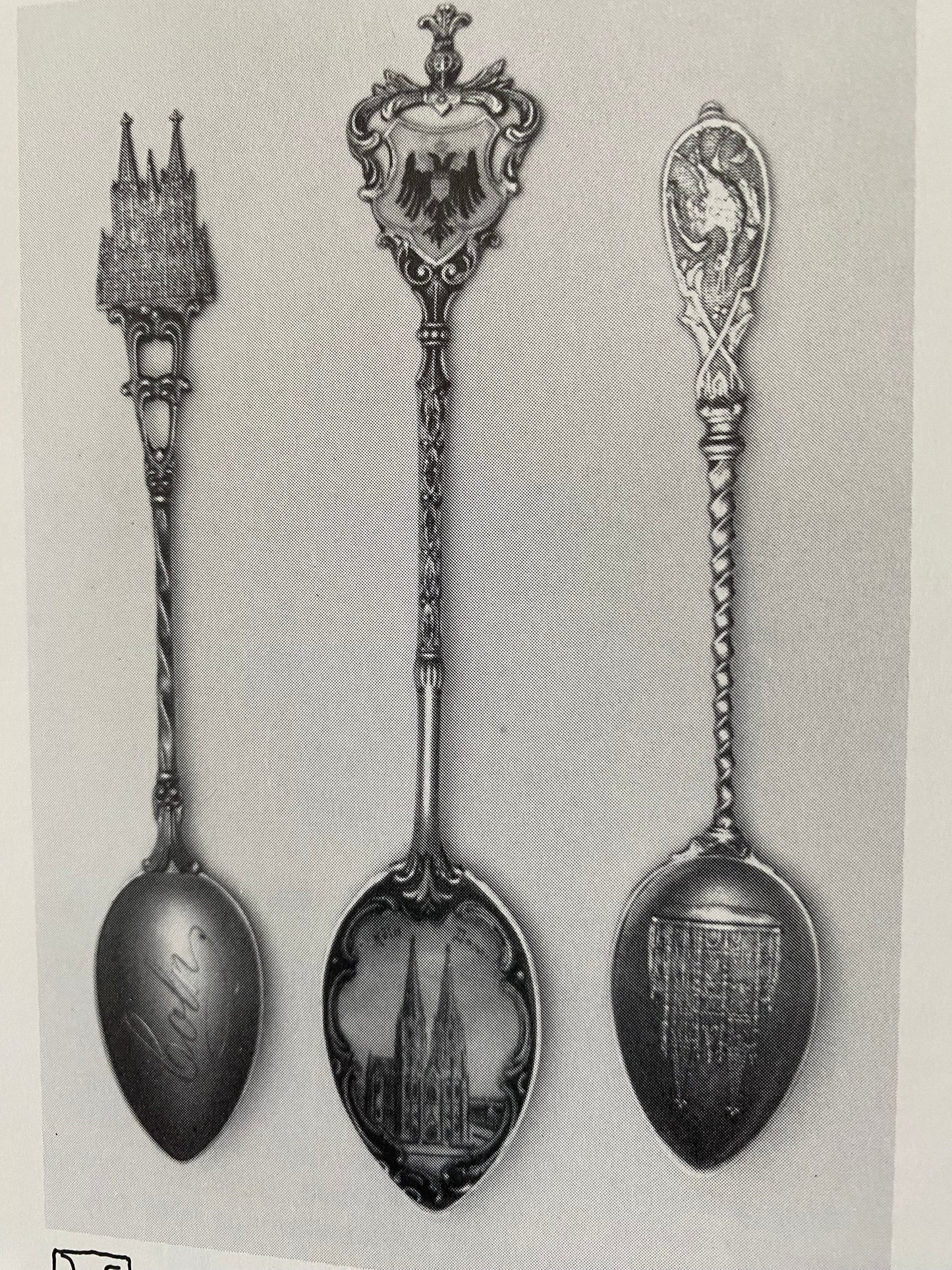 Vintage Spoons From Around the World Book: Collector's Guide