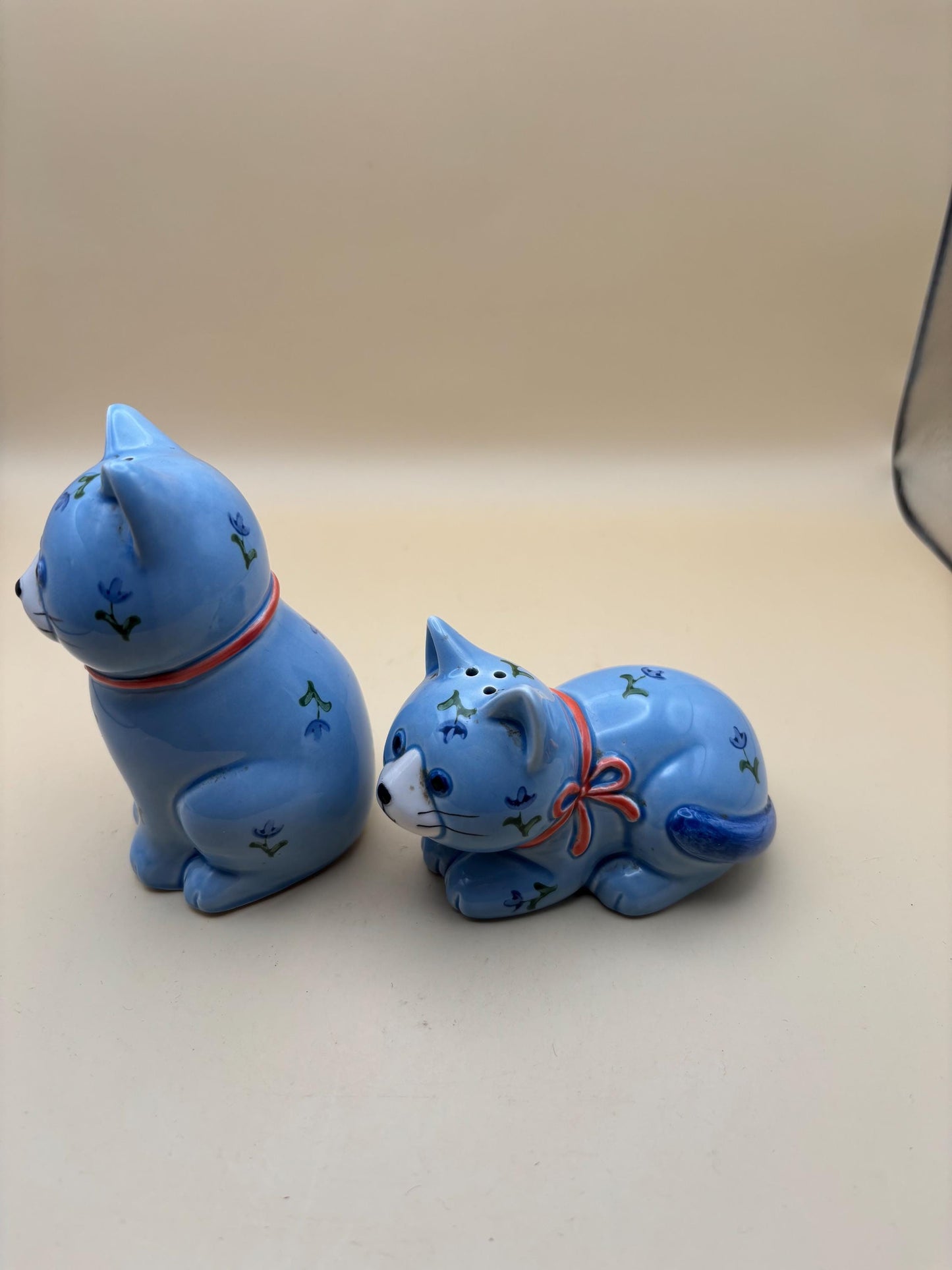 Vintage Otagari Japan Cat Salt & Pepper Shakers Set Lover Antiques and Vintage