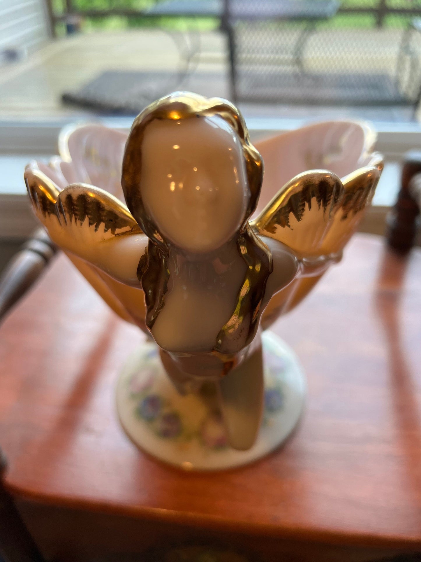 Vintage Cambridge Crown Tuscan Flying Lady Compote: Gilt Floral Opalescent Peach Glass Bowl