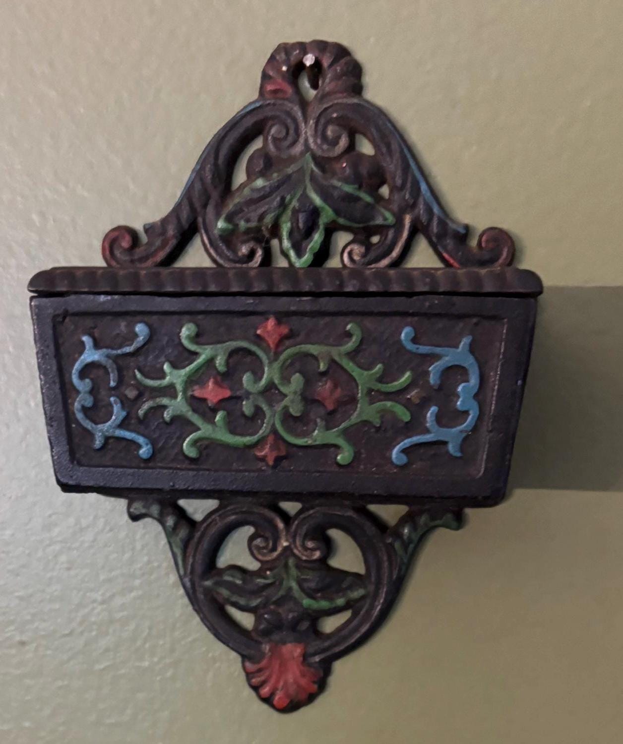 Vintage Wilton Cast Iron Match Wall Mount Holder Lover Antiques and Vintage