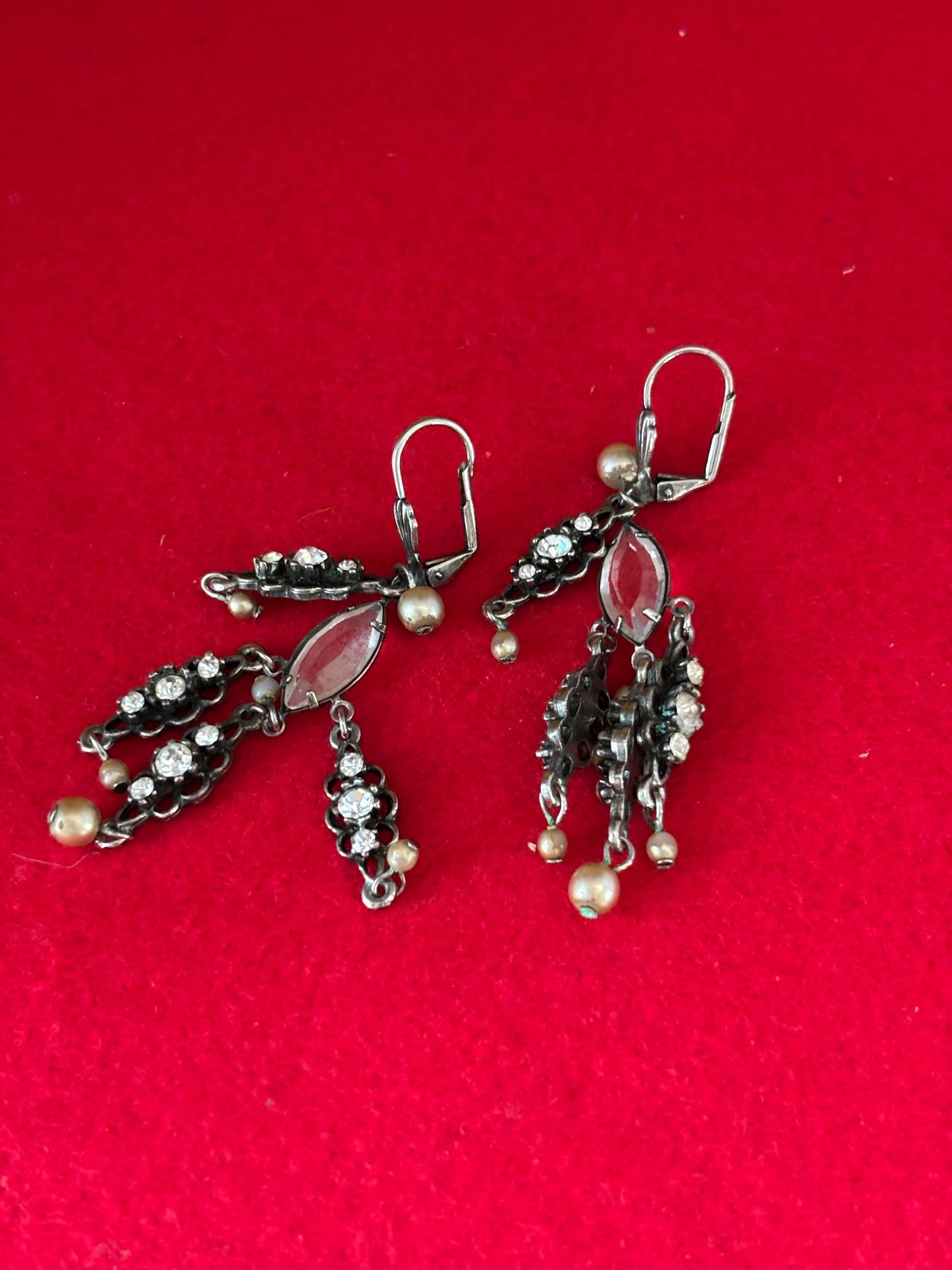 Vintage Crystal Rhinestones Pearls Chandelier Earrings Lever Back Closure Elegant Jewelry