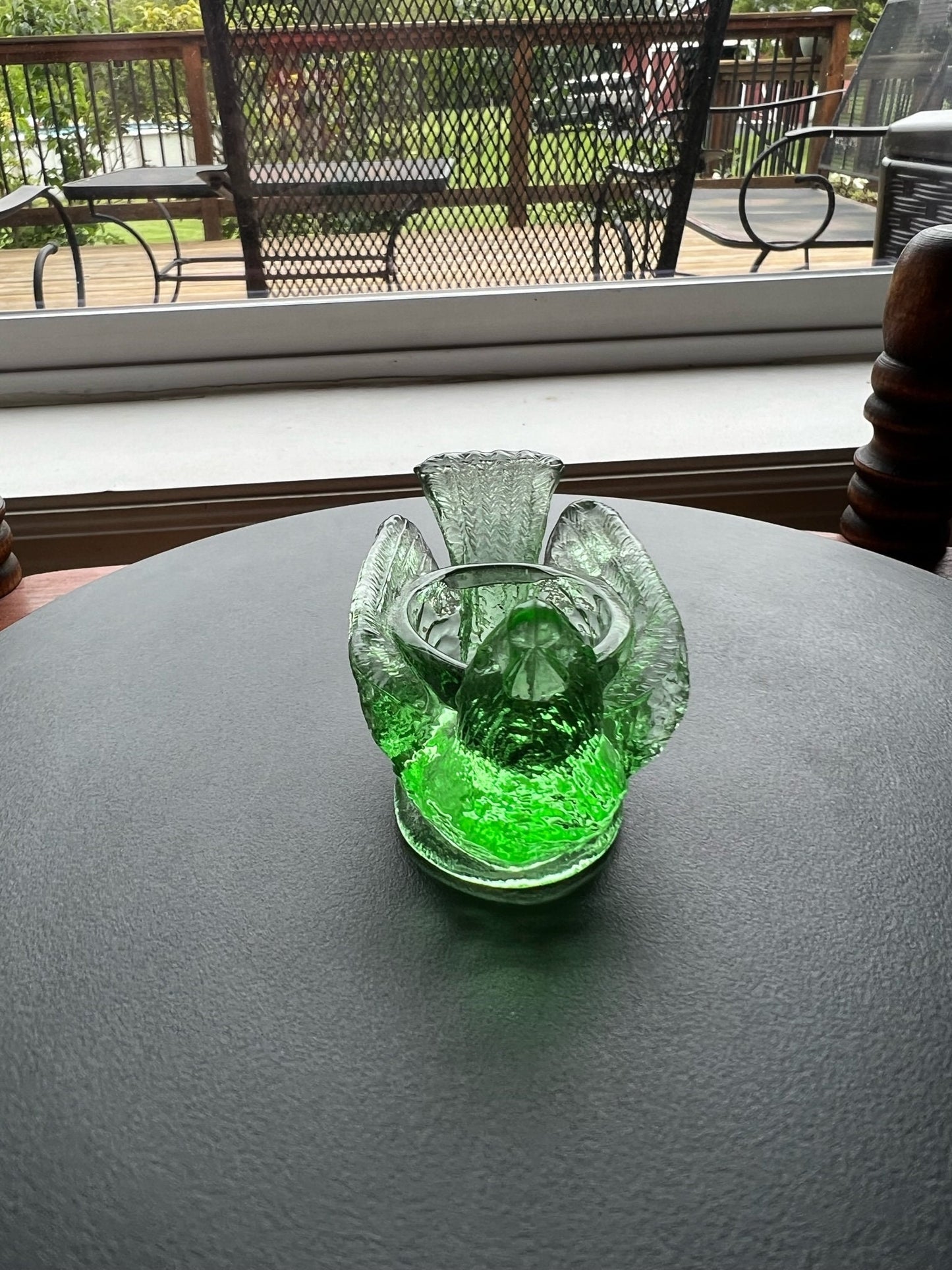 Vintage Vaseline Green Glass Rooster Salt Cellar: Degenhart Art Glass