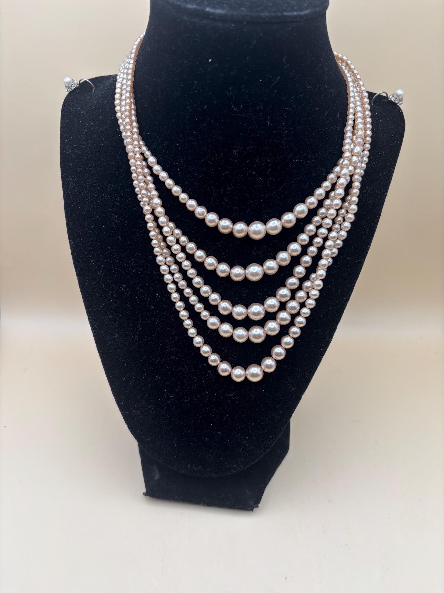 Vintage Multi Strand Faux Pearl Necklace: Elegant Layered Design