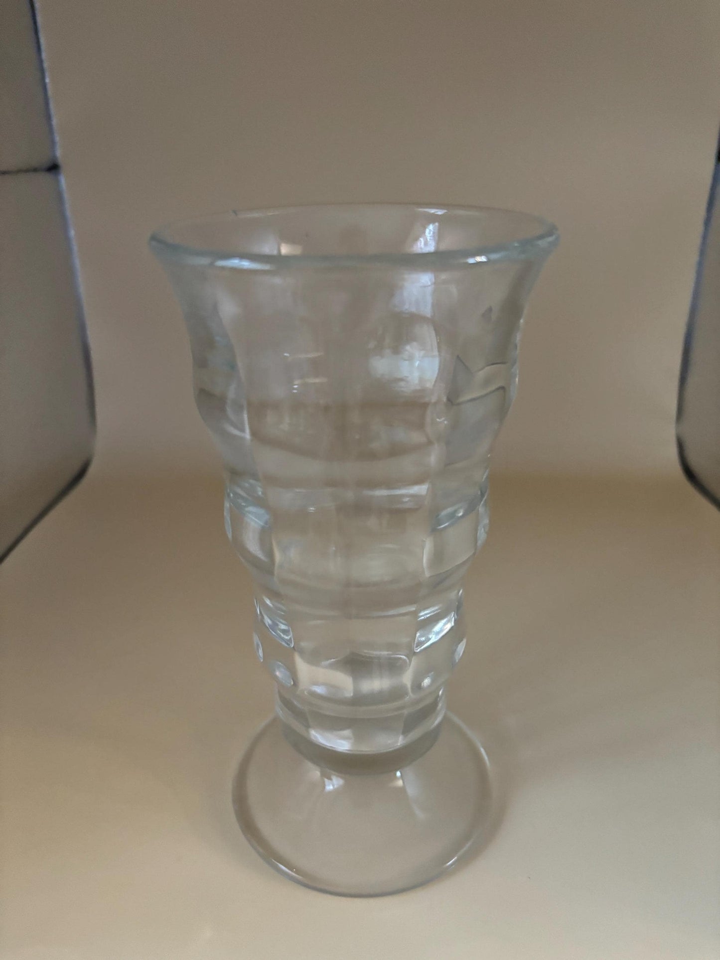 Vintage Ice Cream Sundae Glasses - Curvy Dessert Glass Set of 4