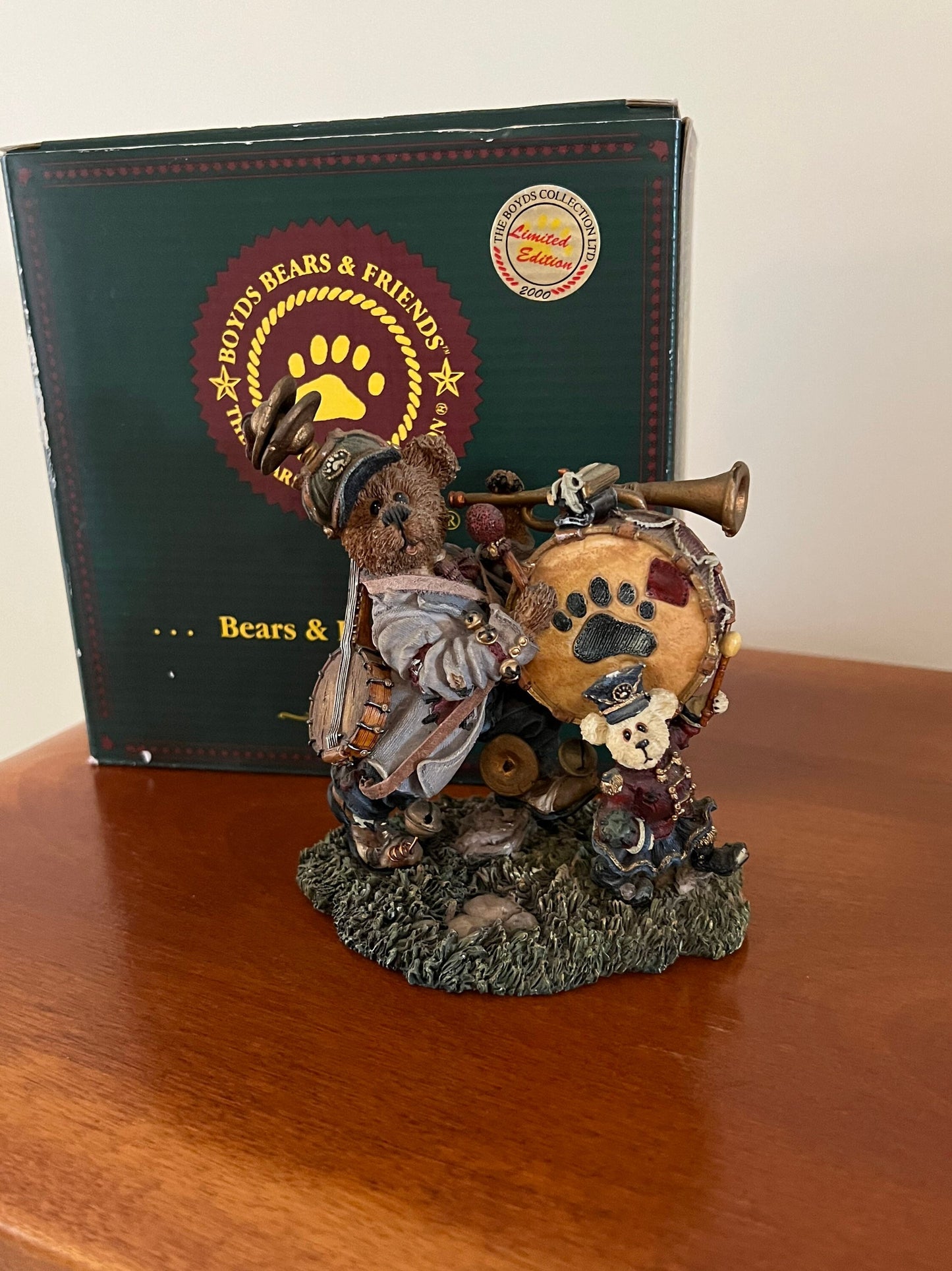 The Boyds Bear Collection Jonathan C. Tootenwhistle with Marjorie Marchalong One Bear Band 1995
