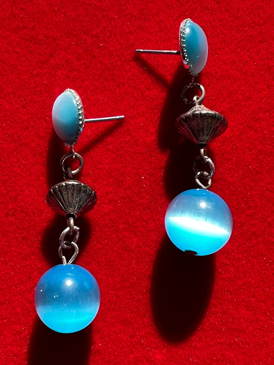 Vintage Sea Blue Glass Dangle Earrings: Lover Antiques
