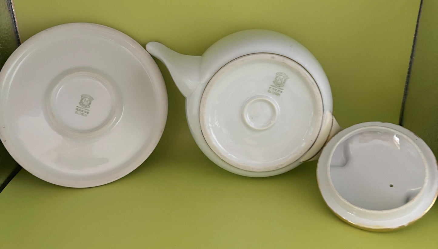 Vintage Noritake Porcelain Tea Pot with Lid and Matching Trivet Made in Japan Lover Antiques and Vintage