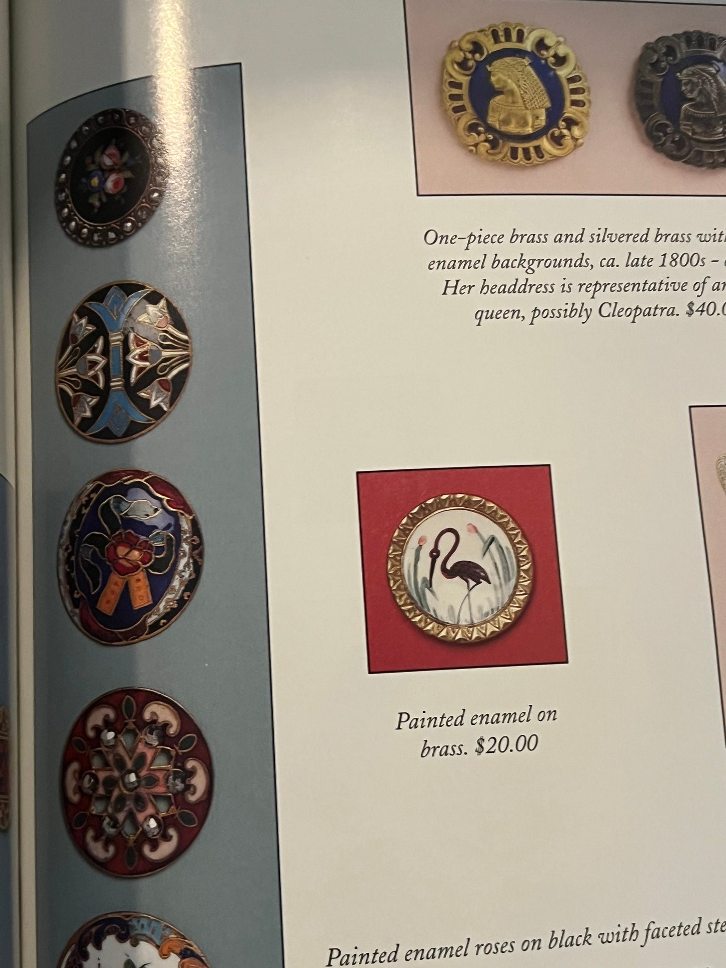 Antique & Collectible Buttons Identification Guide Book by Debra J. Wisniewski