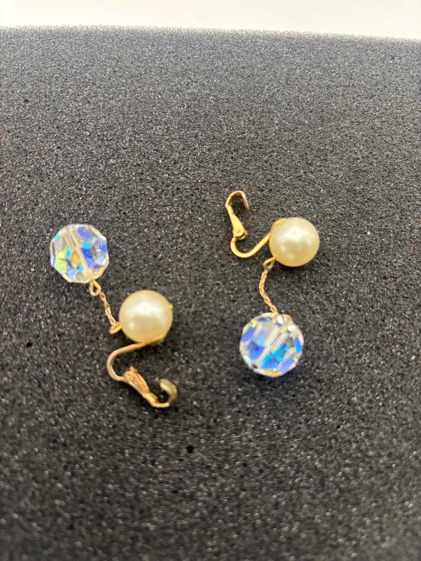 Vintage Pearl Hanging Crystal Earrings Lover Antiques and Vintage