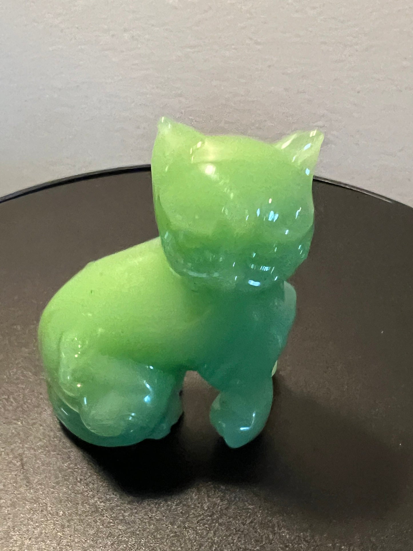Vintage Jadeite Cat Figurine: Franklin Mint Faberge Style