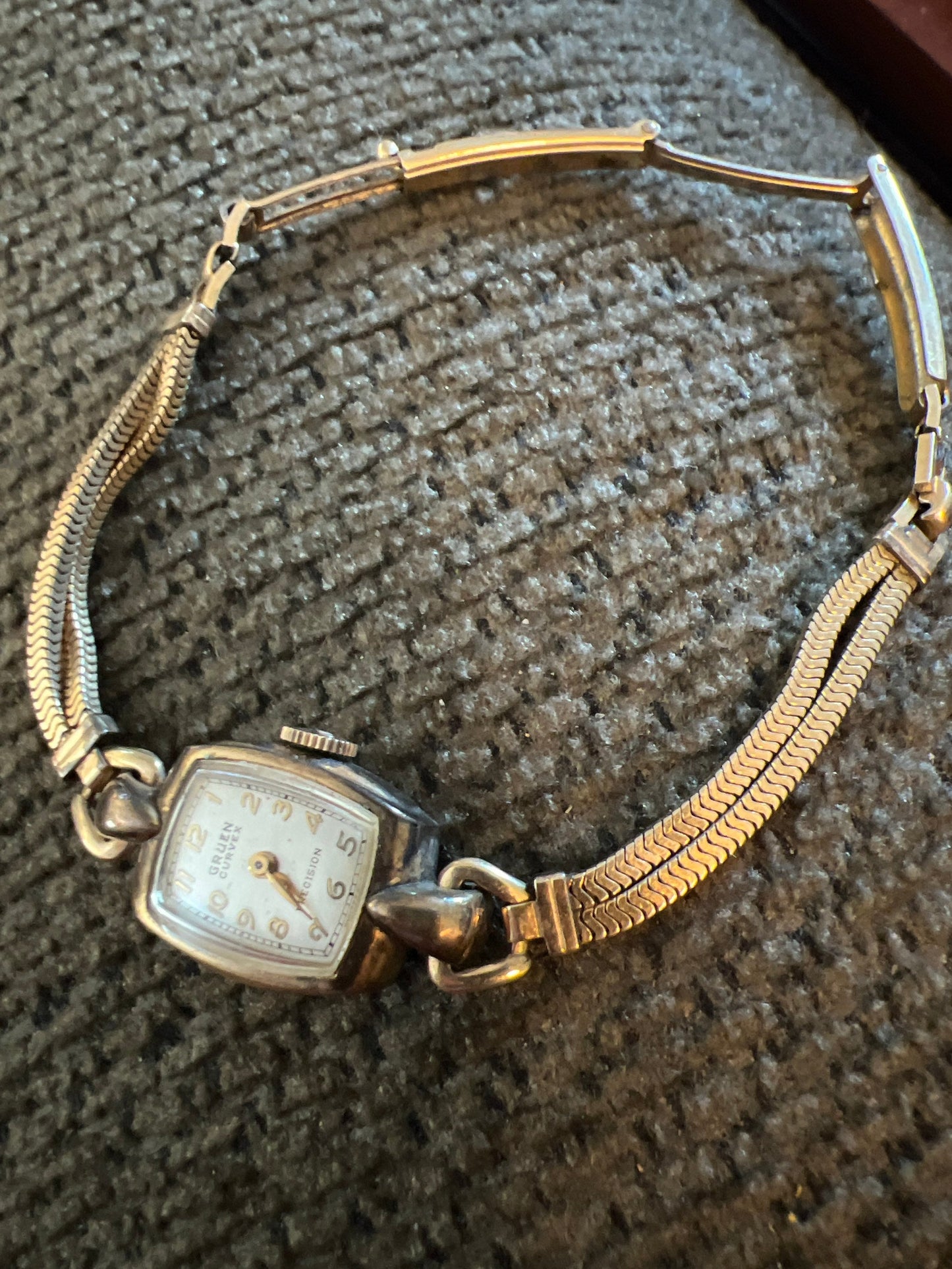Vintage GRUEN Curvex Womens Precision Watch 10K Gold Filled Jewelry Lover Antiques and Vintage