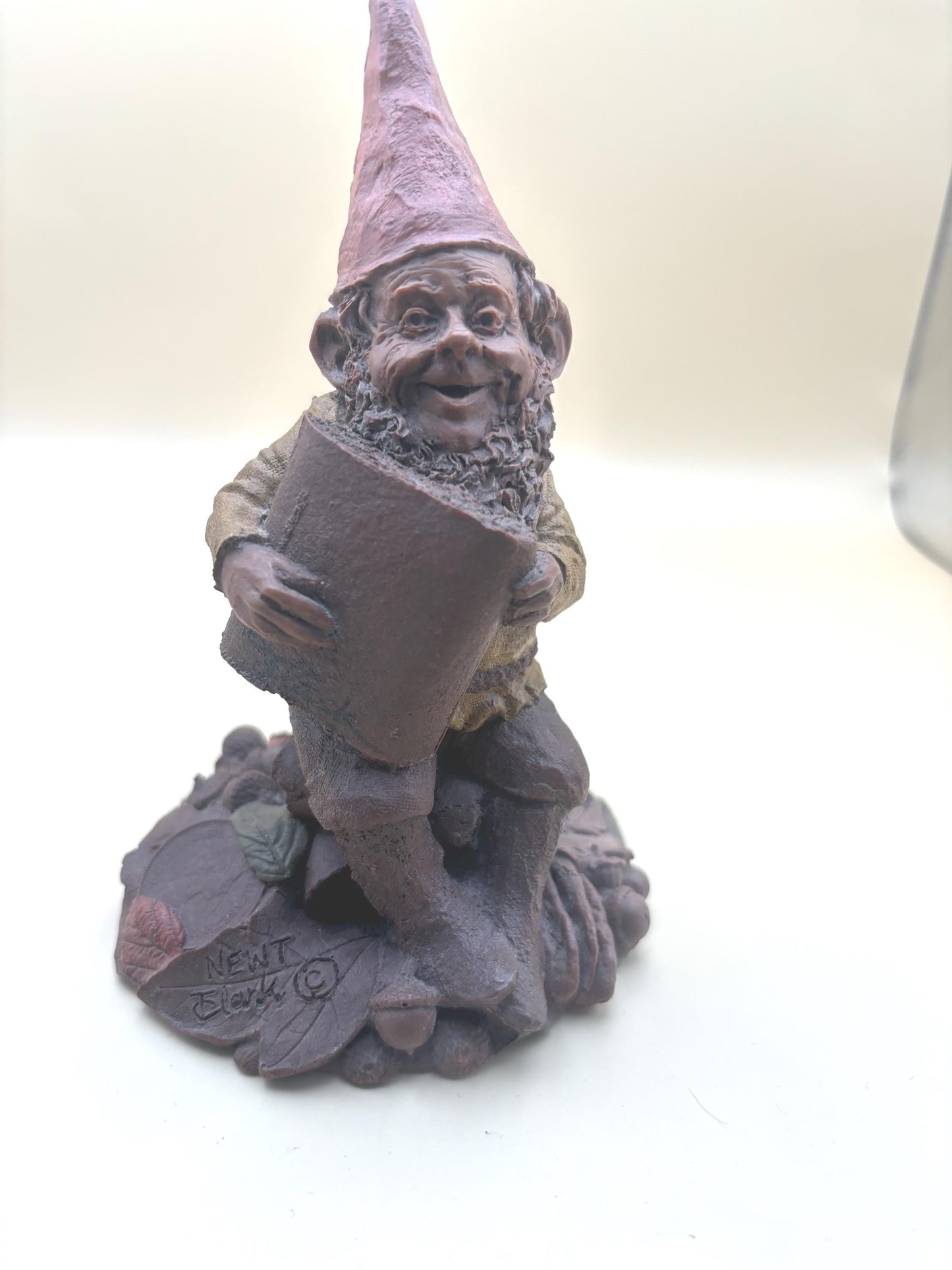 Vintage Tom Clark Gnome Newt Figurine: Cairn Artist, Mom Too Edition #85