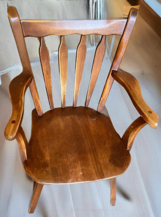 Cushman Colonial Arrow Back Arm Chair No. 3-70A - Vintage Rustic Decor