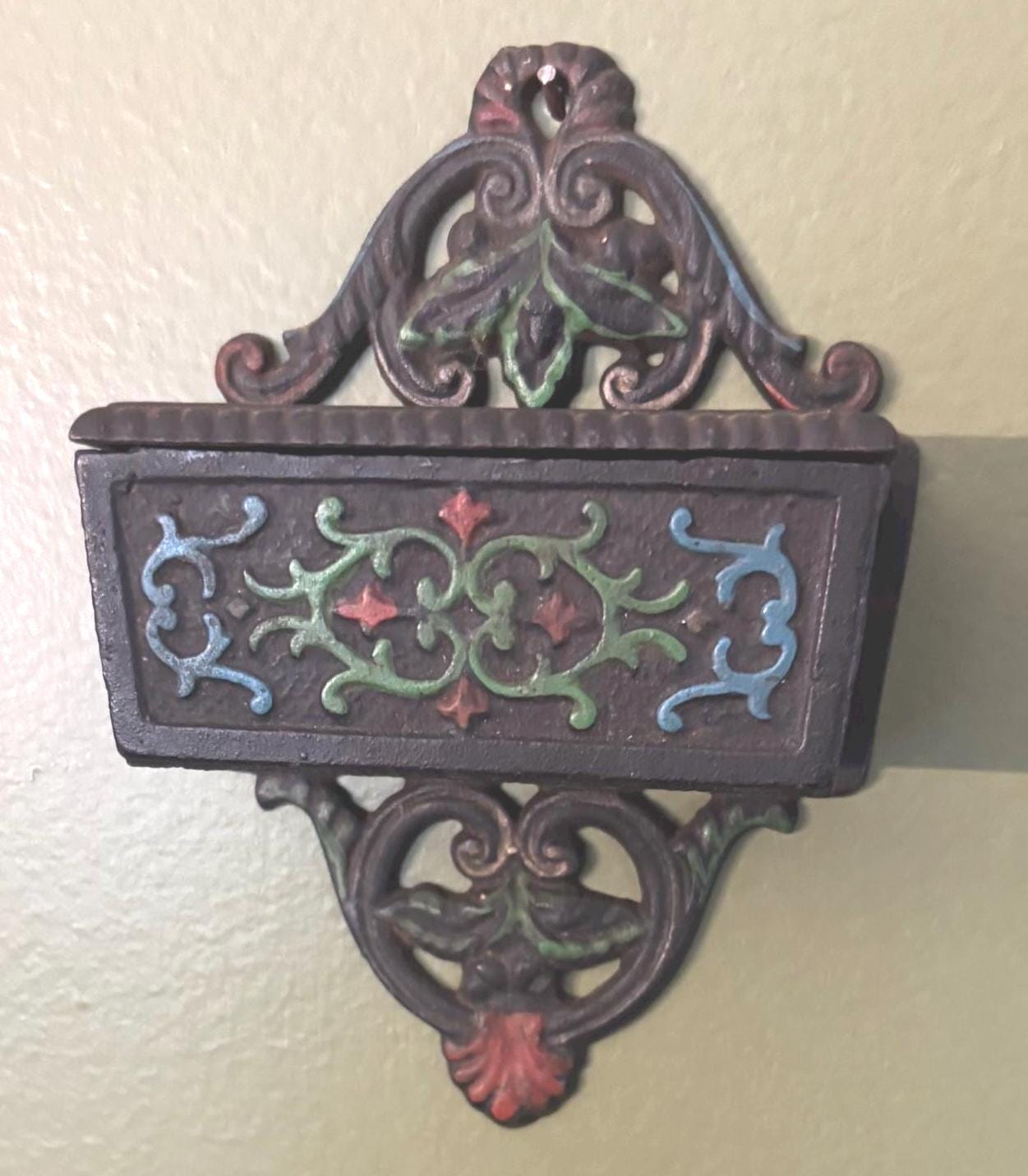Vintage Wilton Cast Iron Match Wall Mount Holder Lover Antiques and Vintage