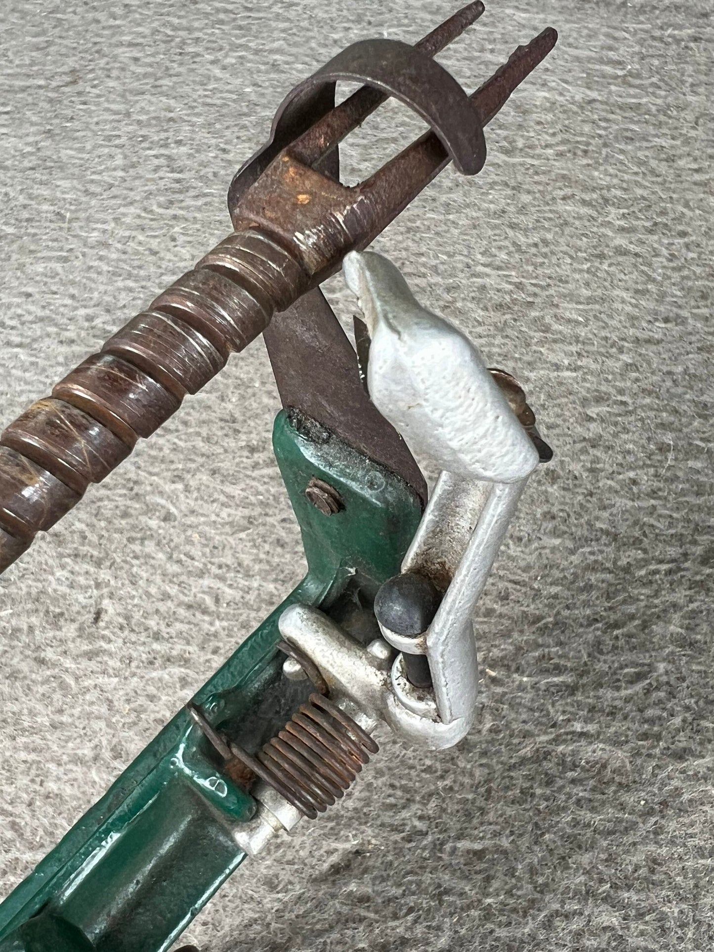Antique White Mountain Apple Peeler: Goodell Company Cast Iron Parer