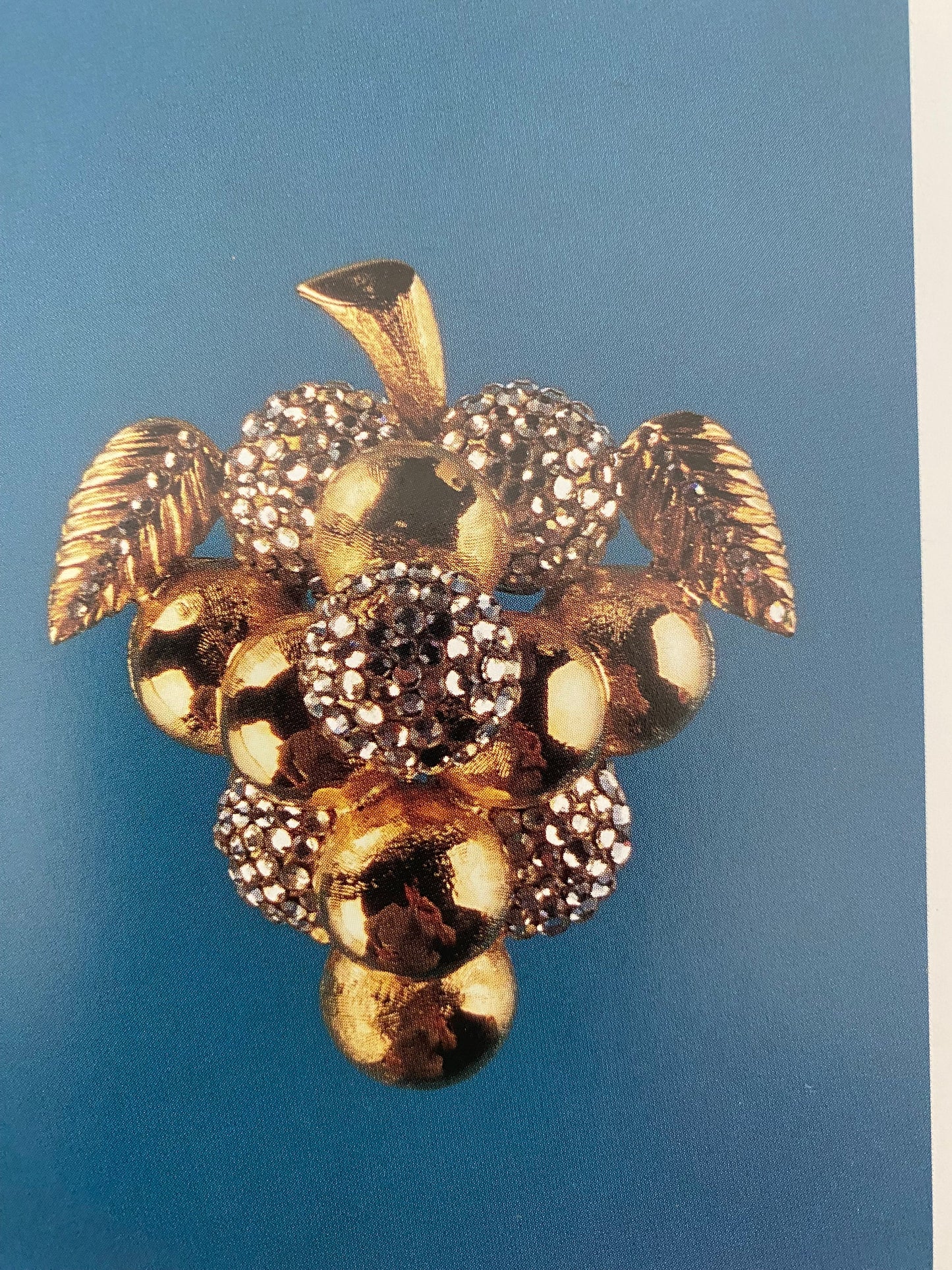 Vintage Jewelry of the 60s-80s Guide Book by Roseann Ettinger