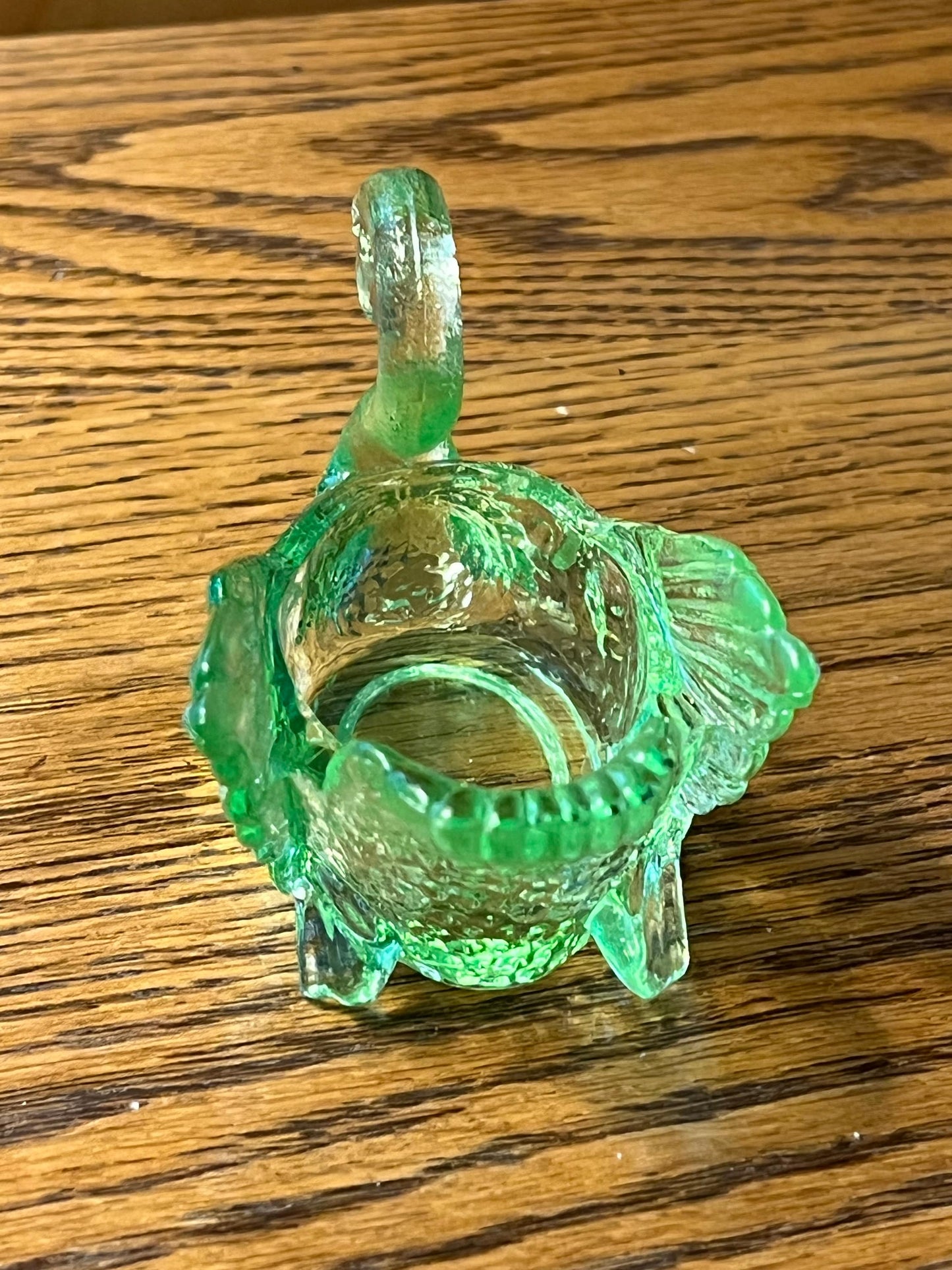 Vintage Uranium Glass Cambridge Glass Green Swan Glows Lover Antiques and Vintage